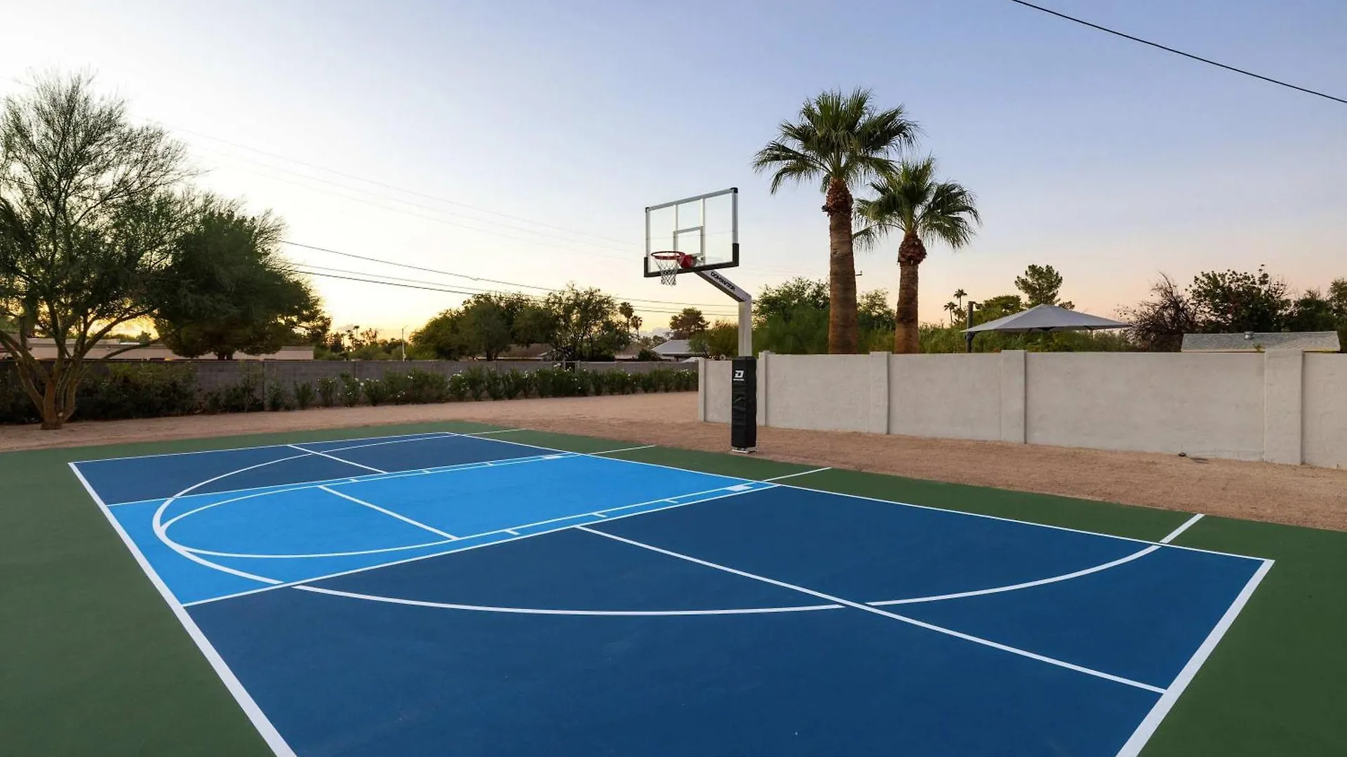 Desert Willow - Pool Spa Pickleball Basketball Court Plus Firepit & Putting Green Scottsdale United States