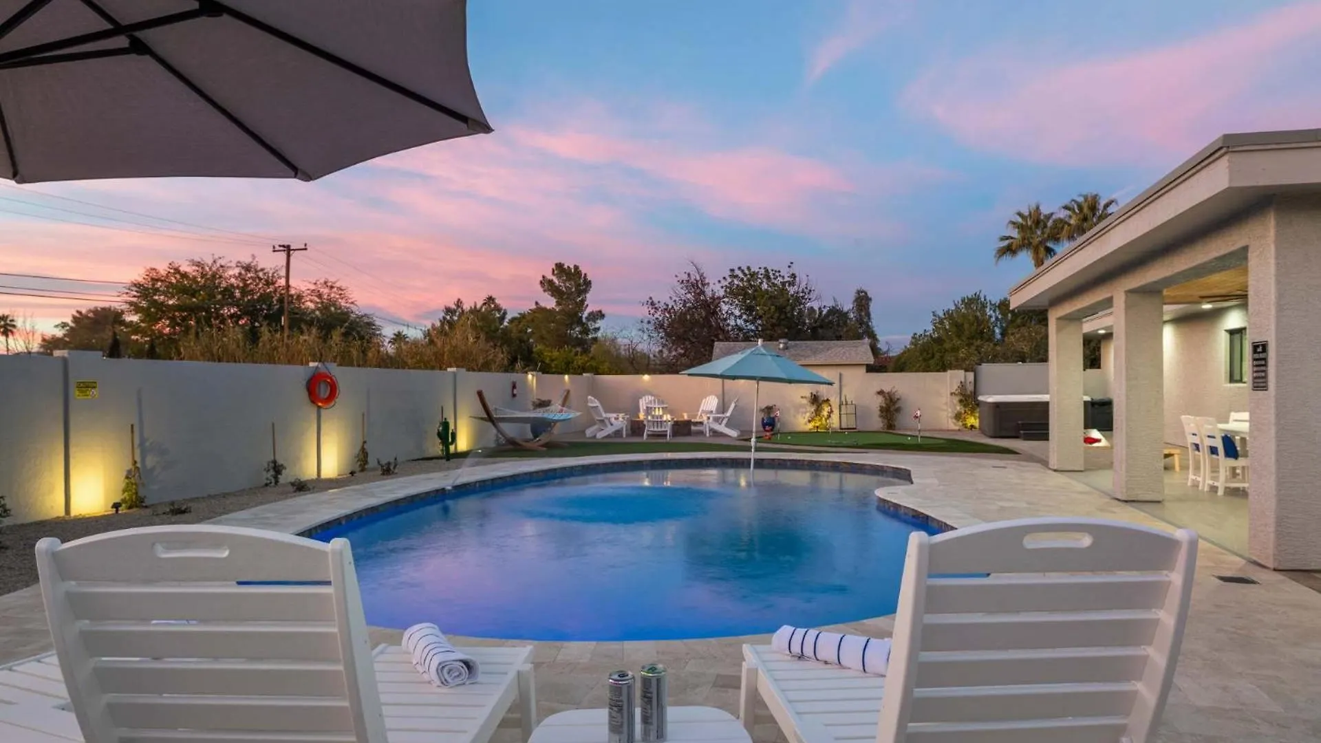 Desert Willow - Pool Spa Pickleball Basketball Court Plus Firepit & Putting Green Scottsdale Holiday home
