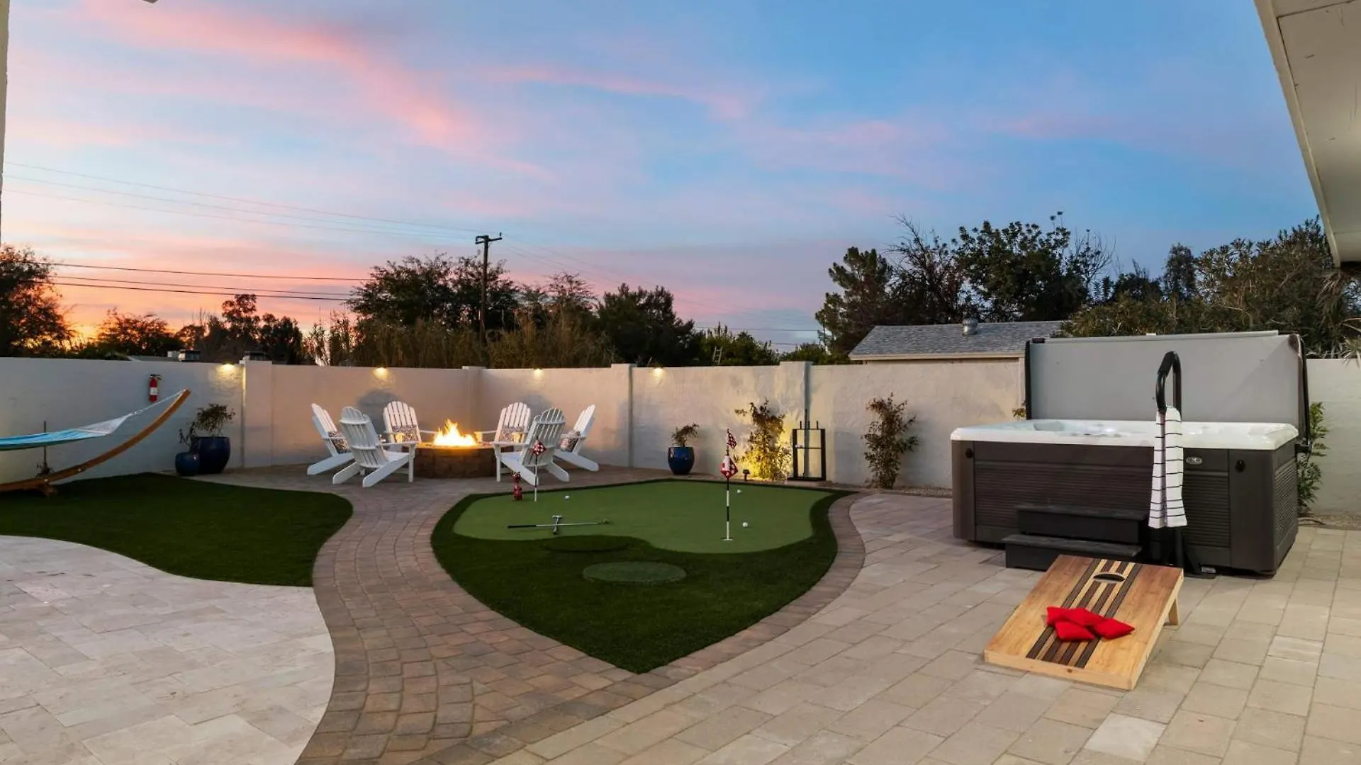 Desert Willow - Pool Spa Pickleball Basketball Court Plus Firepit & Putting Green Scottsdale 0*,  United States