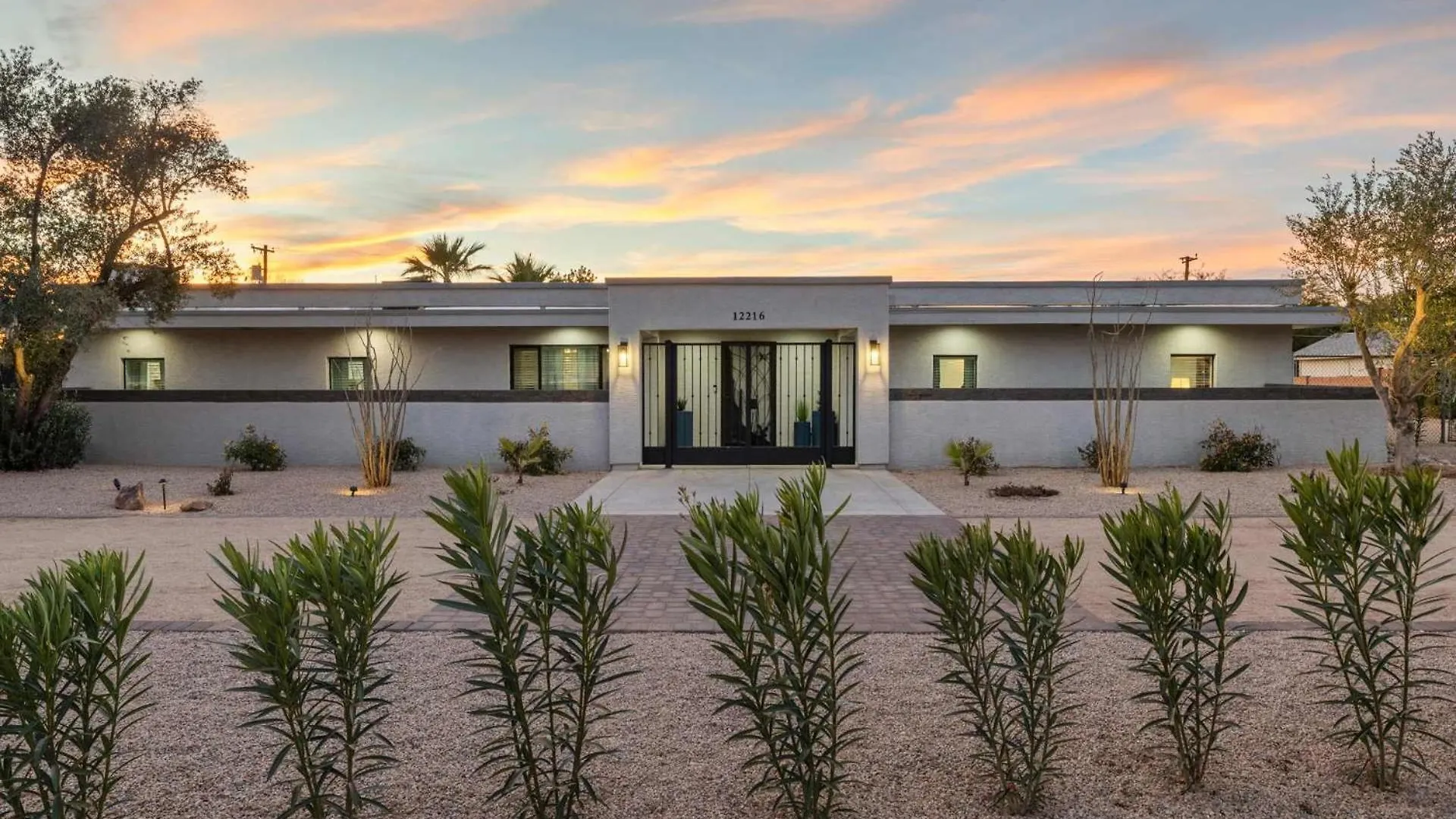 Holiday home Desert Willow - Pool Spa Pickleball Basketball Court Plus Firepit & Putting Green Scottsdale United States