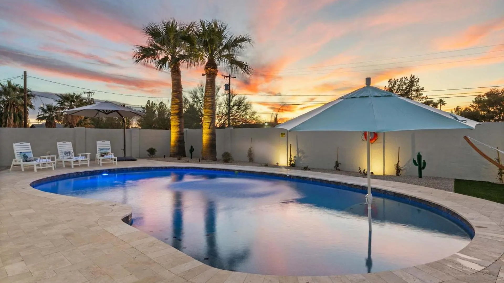 Holiday home Desert Willow - Pool Spa Pickleball Basketball Court Plus Firepit & Putting Green Scottsdale